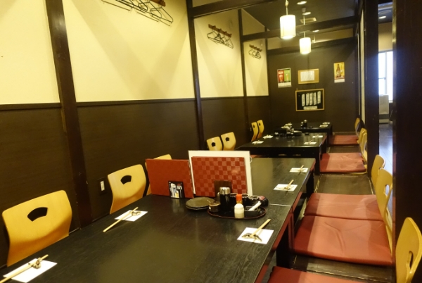 大人数でも安心の宴会席